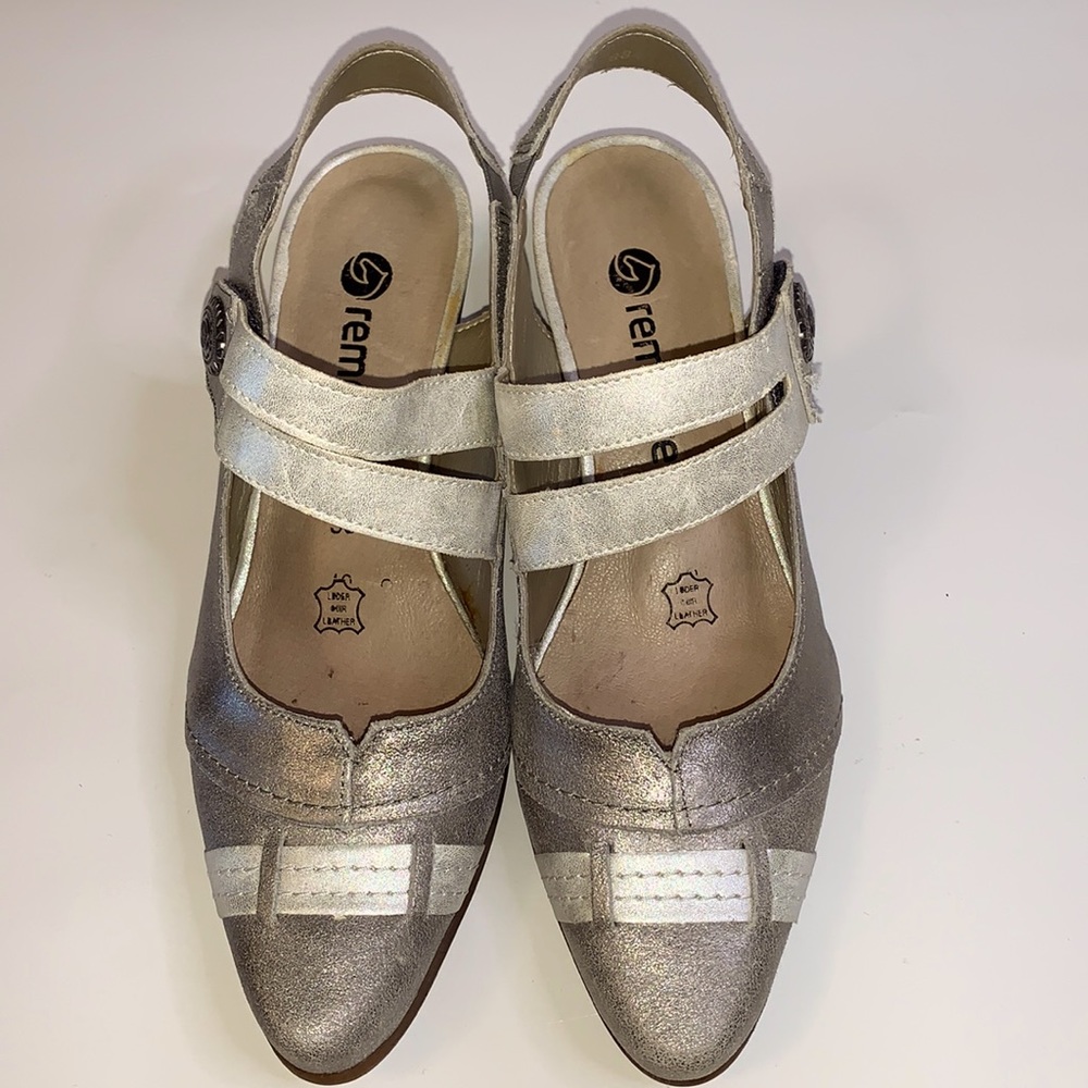 Remonte Sandals, closed toe sling backs